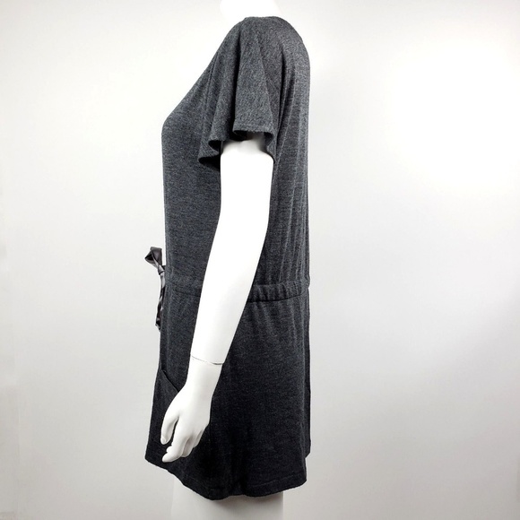 COLLECTIVE CONCEPTS Gray Ribbon Pockets Tie Front Short Sleeve Top Shirt Size M - Picture 4 of 7